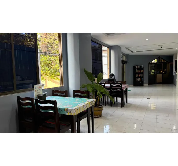 Collection O Southern Star Resort Pattaya - Image 1