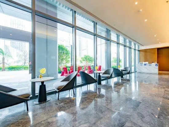 Seasons Administration Apartment (Shenzhen Nanshan Qianhai Free Trade Zone store) - Image 1