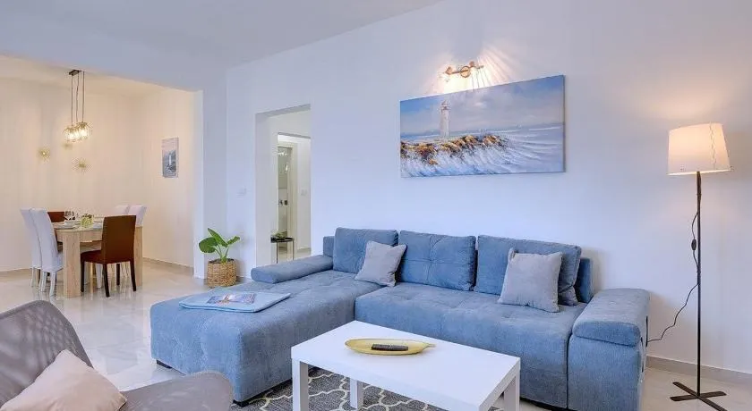 Apartment Vala - Image 1