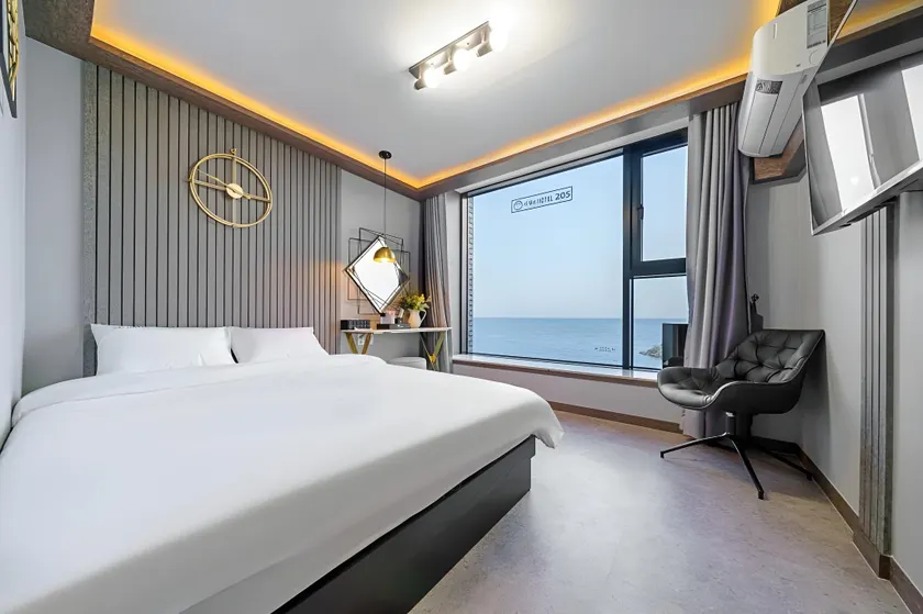 Uljin Hotel Better - Image 1