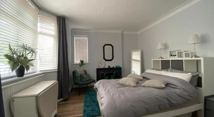 Spacious Double Studio-style room - Image 1