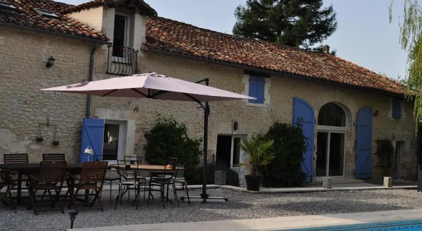 Chambres d'Hôtes La Grange Au Bois - Image 1