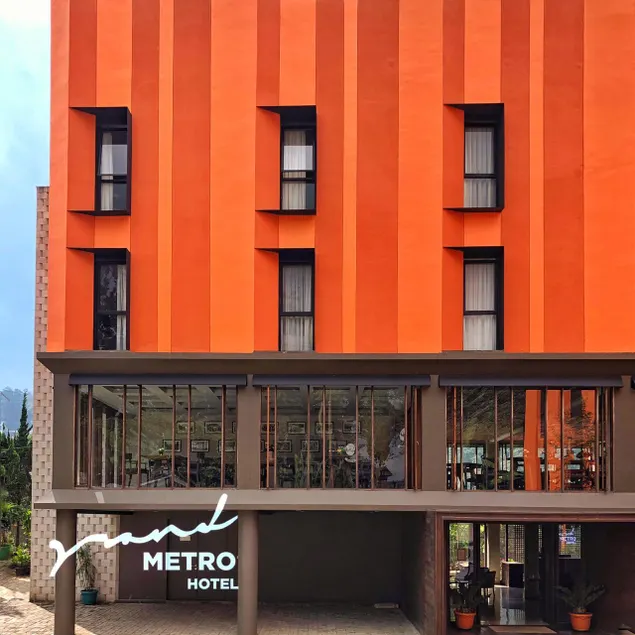 Grand Metro Hotel Puncak - Image 1