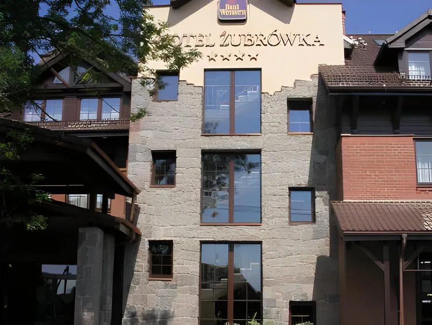 Hotel Żubrówka Spa & Wellness - Image 1