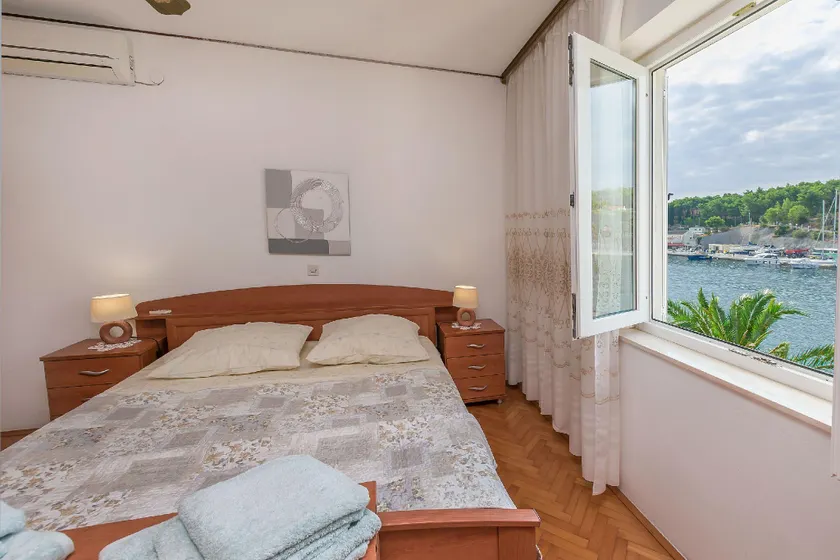 Apartment Proti - Image 1