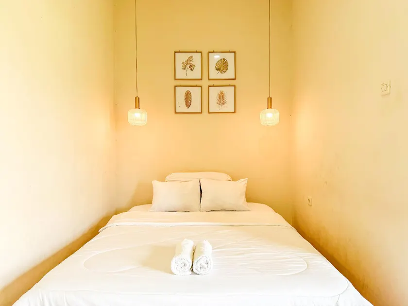 OWK Homestay Syariah Mitra RedDoorz Wonosobo - Image 1