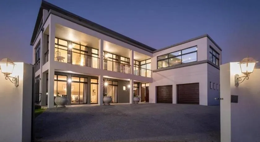 Anchor's Haven Hersham - Image 1