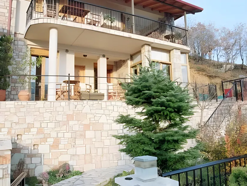 Guesthouse Irida - Image 1