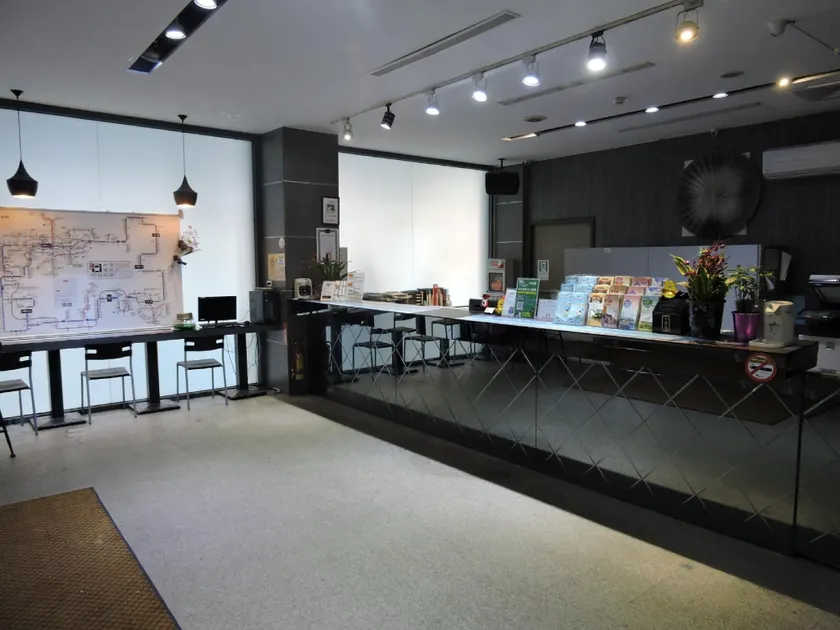 Walker Hotel - Zhengyi - Image 1