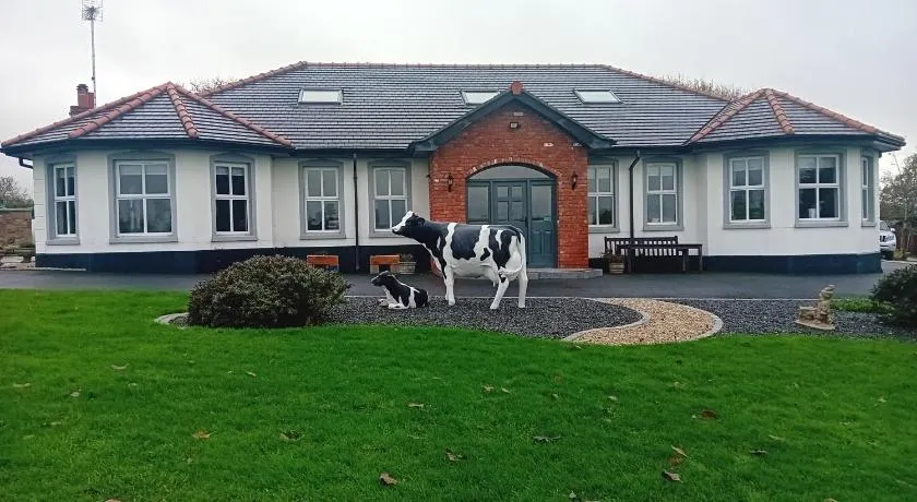 Creeghduff Lodge - Image 1