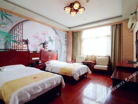 Huanyu Grand Hotel (Yishui Dongfang Shopping Center Chang'an South Road) - Image 1