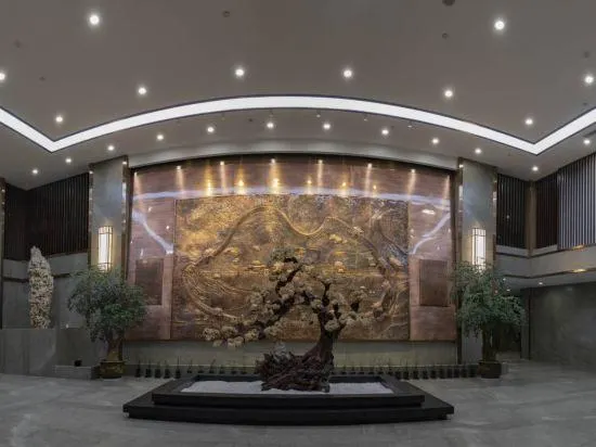 Huafu Hotel - Image 1