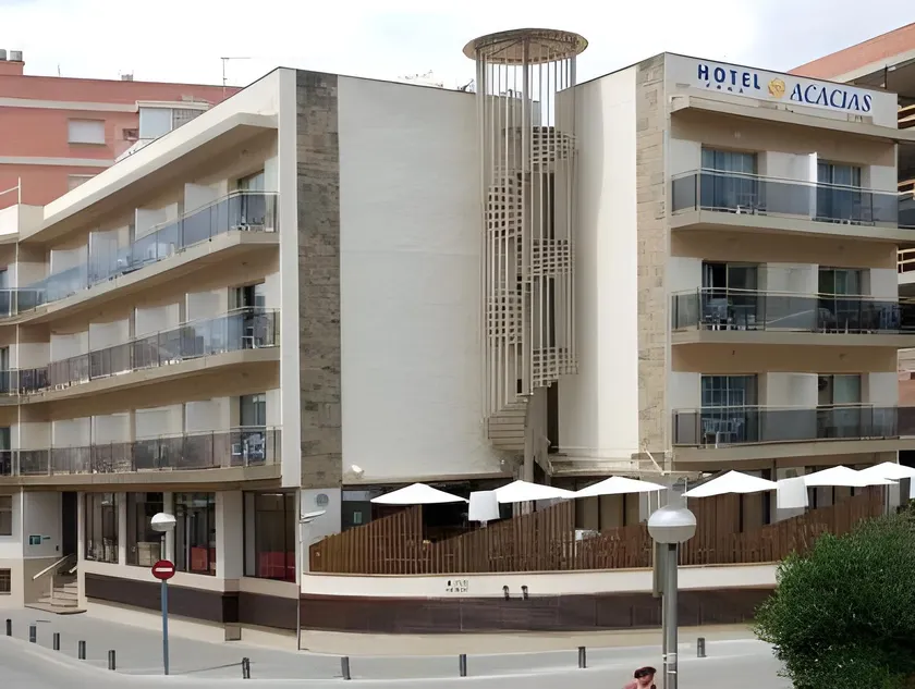 Hotel Acacias Suites & Spa - Image 1