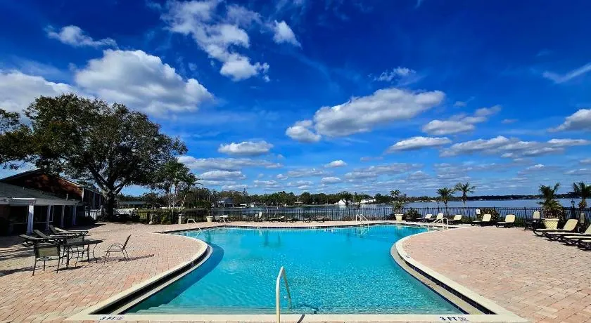 Beautiful Condo Close to Busch Gardens - Image 1