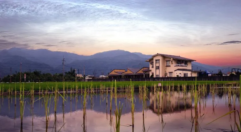 Easy Home Stay - Image 1