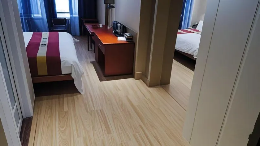 Bolai Business Hotel - Image 1