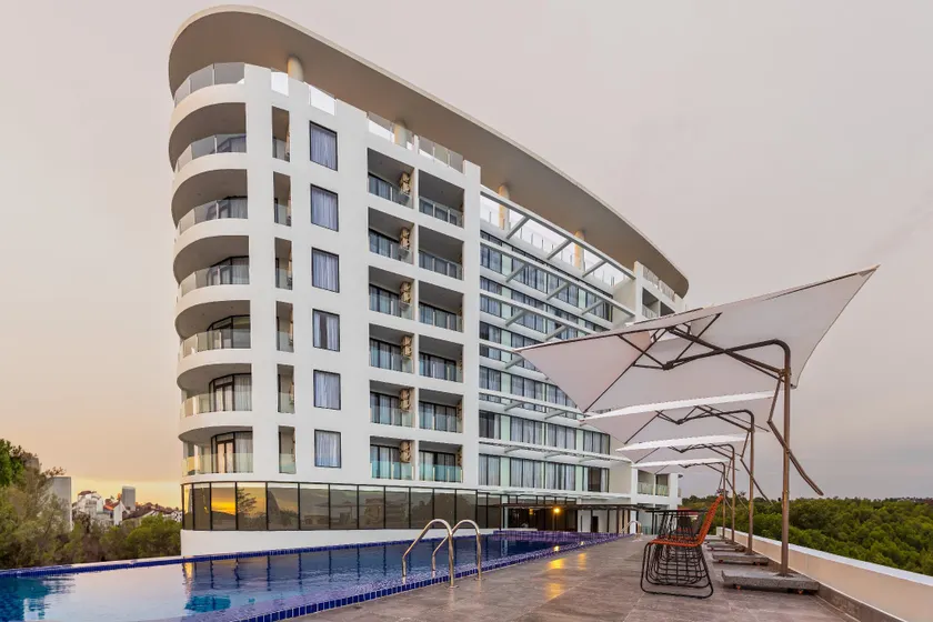 Otres Beach Hotel - Image 1