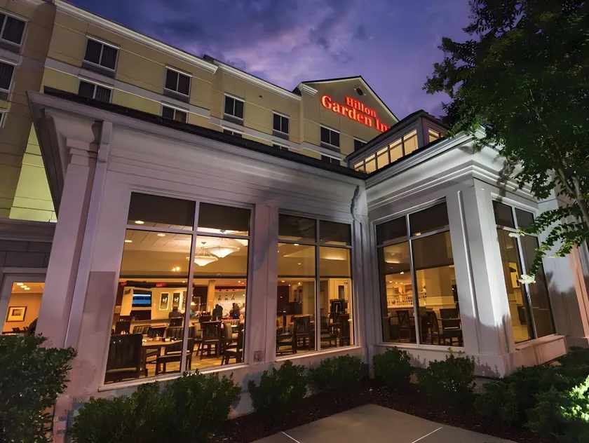 Hilton Garden Inn Meridian - Image 1
