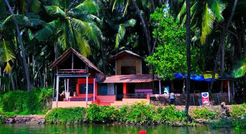 Honnavar River Front Home stay - Image 1