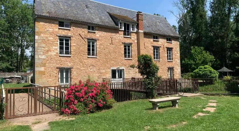 Le Moulin Bleu - Image 1