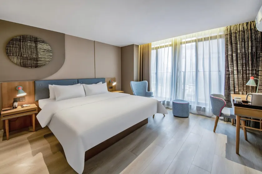 Home Inn Neo Chengdu Century City New Convention and Exhibition Center Metro Station - Image 1