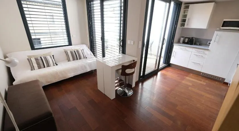 pleasant apartment in the center of saint rémy de provence in the alpilles - 2 people - Image 1