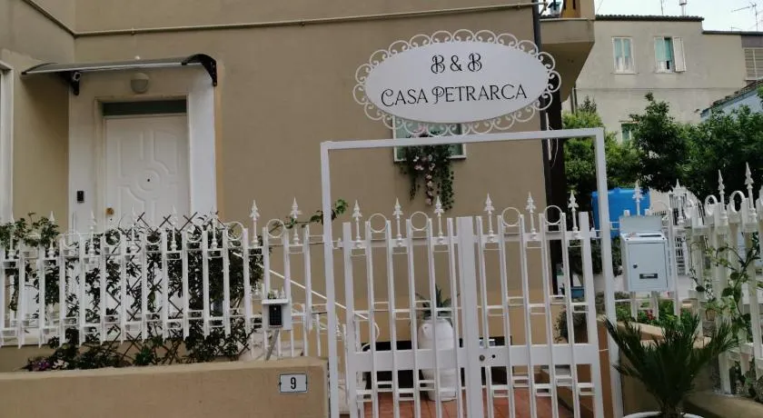 B&B casa Petrarca - Image 1