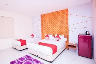 OYO 340 Cleo Guest House - Image 1