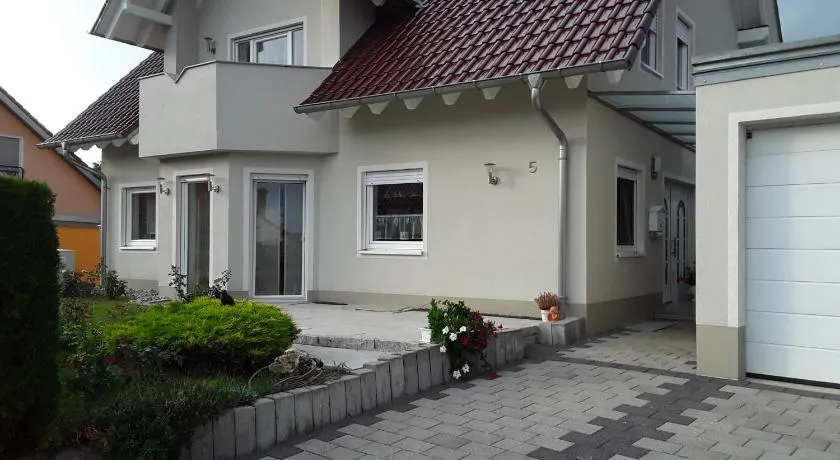 Ferienwohnung Mayer - Image 1