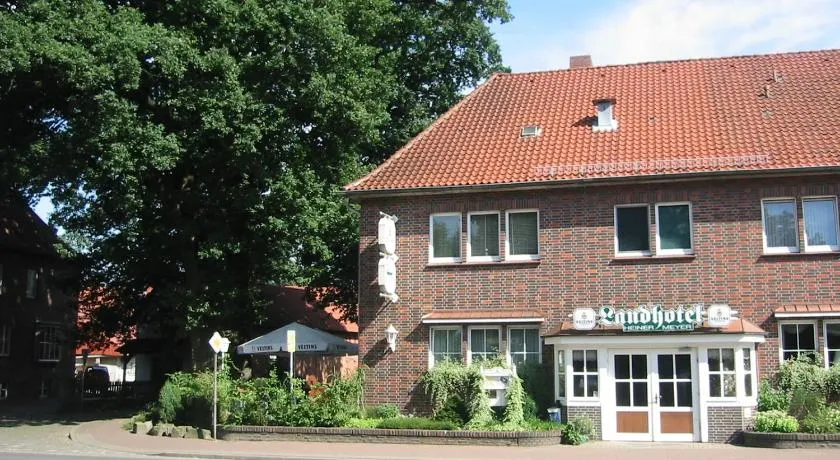Landhotel Heiner Meyer - Image 1