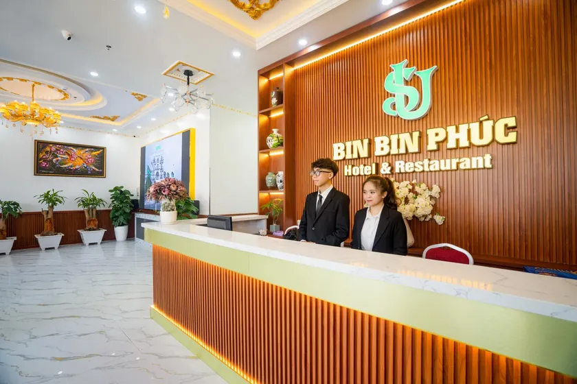 Bin Bin Phúc Hotel & Restaurant - Image 1