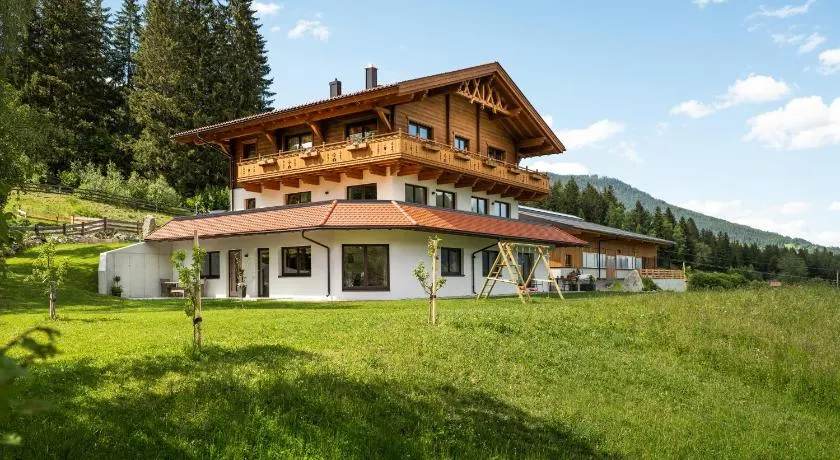 Appartements Bichl ,Haus Ausblick - Image 1