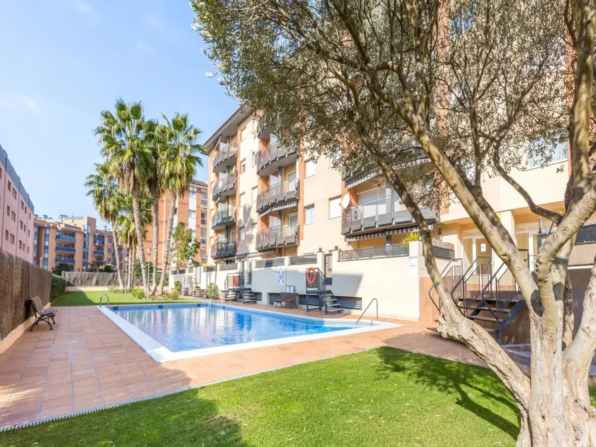 2P-51 - Lloret de Mar - Image 1