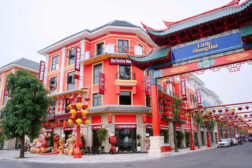 Dal Vostro Homestay - Vinhomes Ocean Park 2 - Image 1