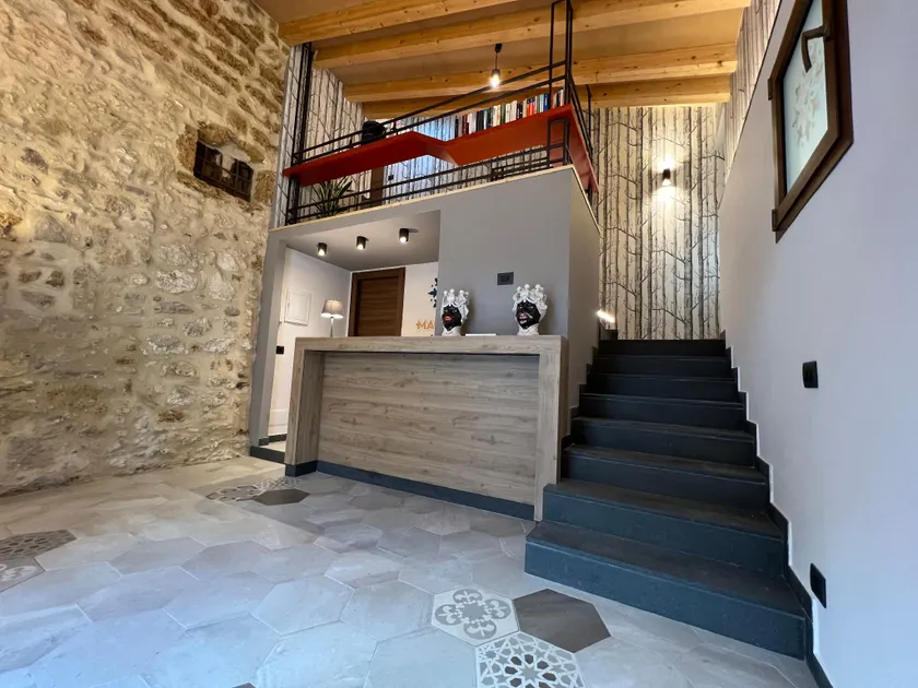 MACRAME' SUITES - Image 1