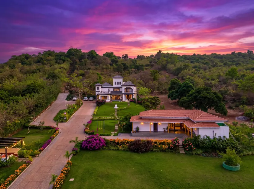 Lavender Villa Goa Luxury 7BHK Estate with infinity Heated Pool by BasilStays - Image 1