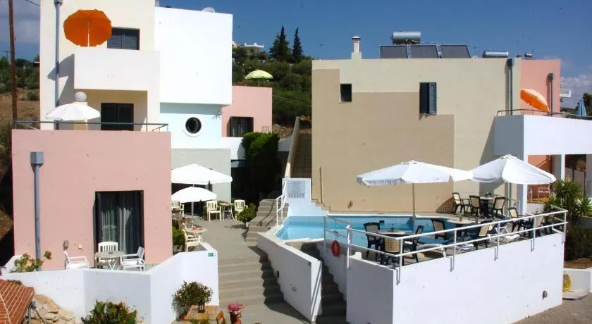 Blue Sky Hotel Apartments - Image 1