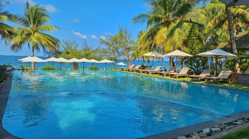 Ancarine Beach Resort - Image 1