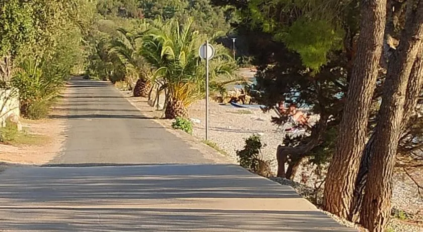 Apartmani Teuta - Image 1