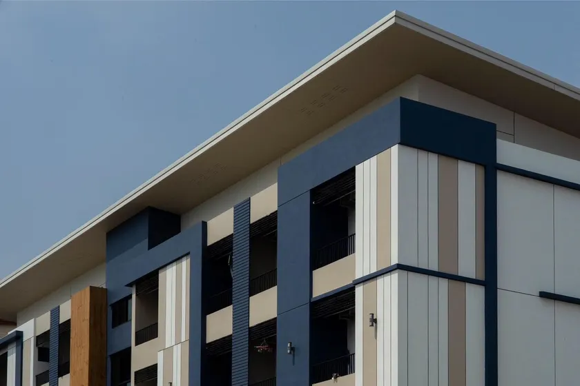 Thanasiri Apartment - Image 1