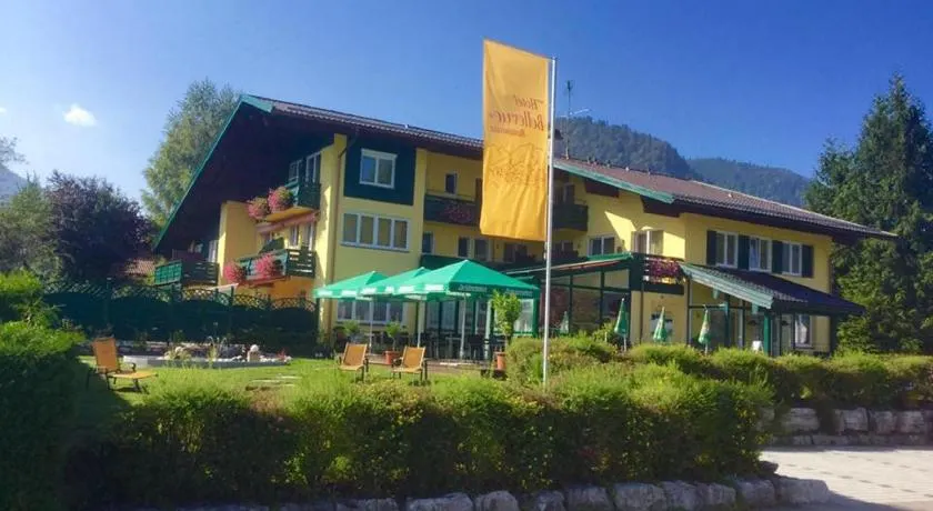 Hotel-Restaurant Bellevue - Image 1