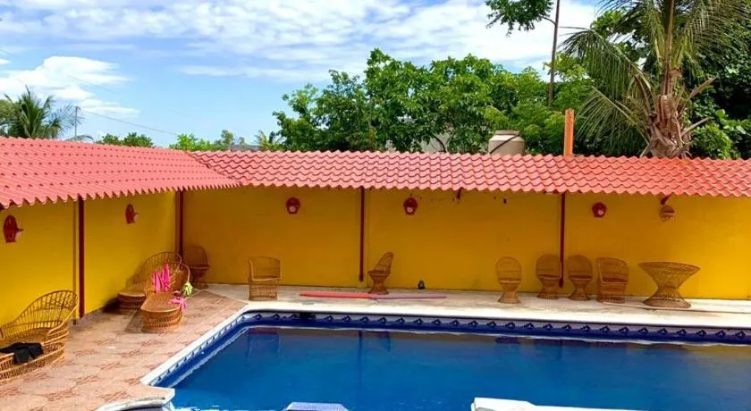 Hotel Sociedad y Maristas - Image 1