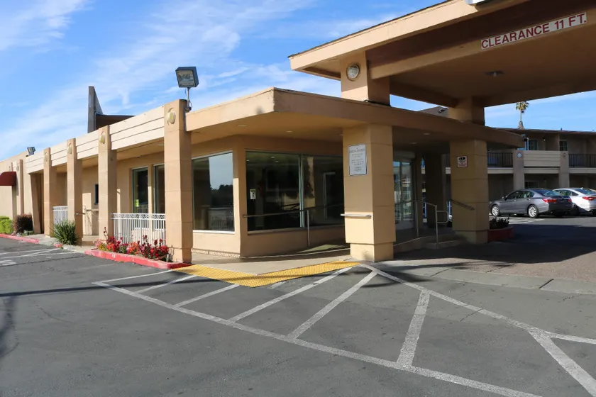 Motel 6 Vallejo, CA - Napa Valley - Image 1