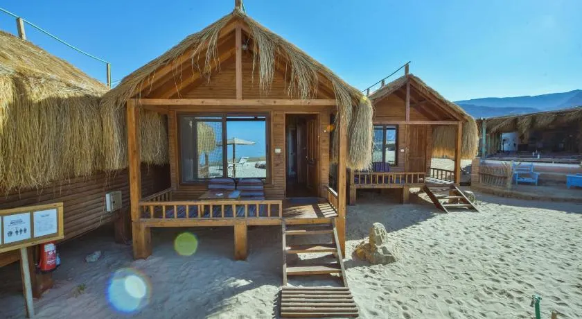 Paradise Sweir - Image 1