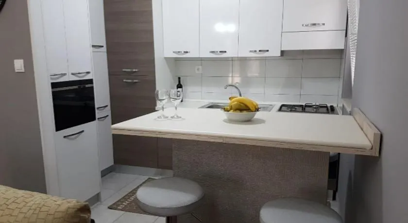 Apartment Jelena Podstrana - Image 1
