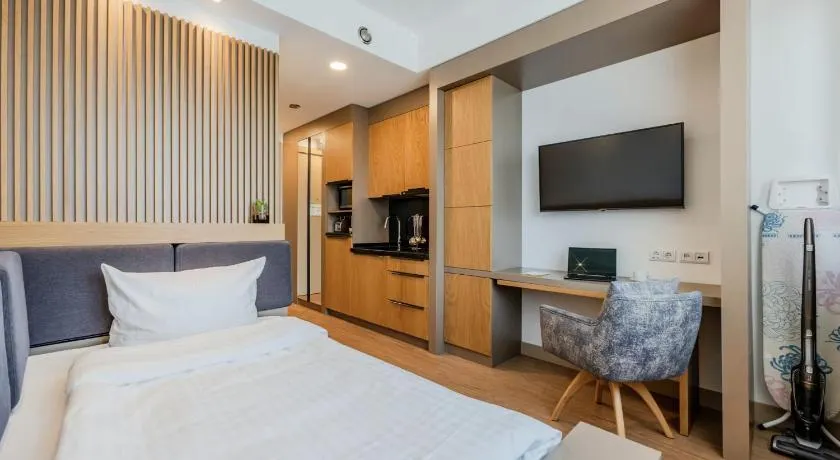 SOLWO Suites Berlin Charlottenburg - Image 1