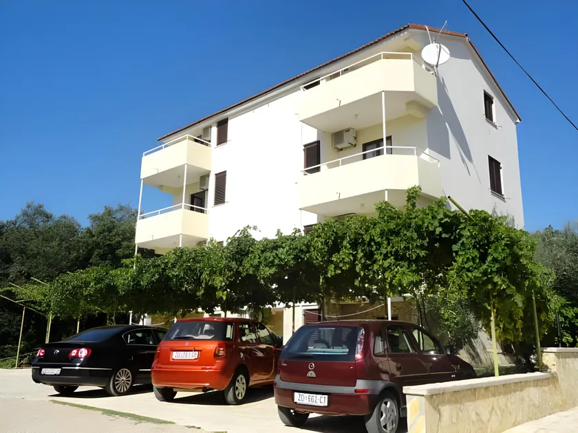 Apartments Parać - Image 1