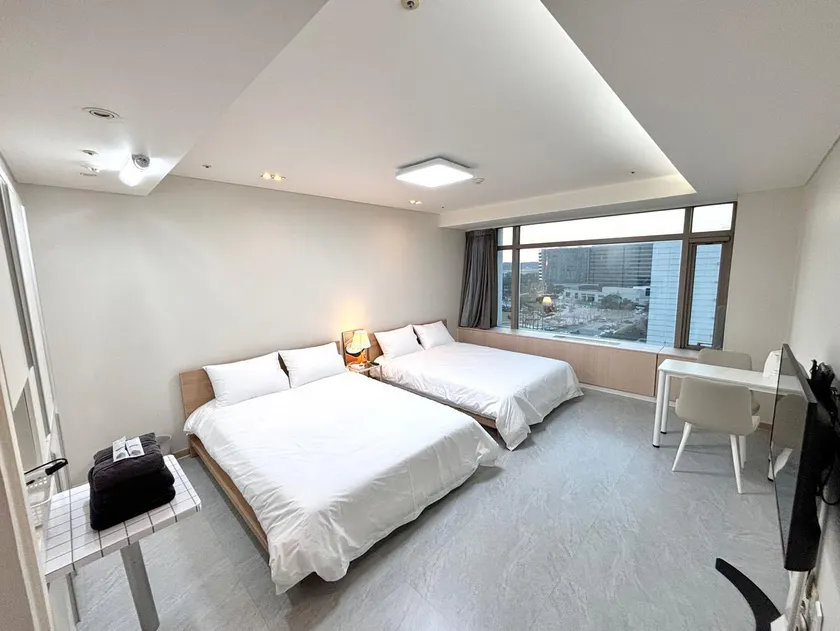 Incheon Airport Line Guest House - Image 1