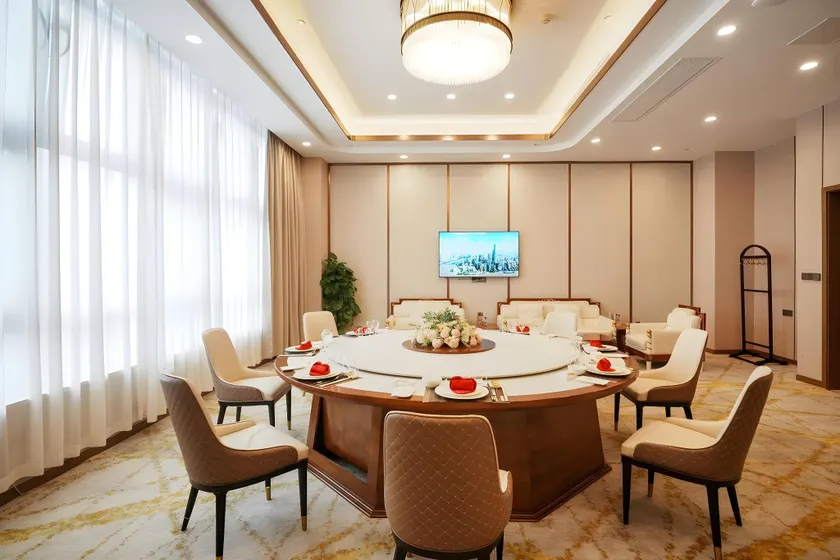 Yuquan Island Hotel - Image 1