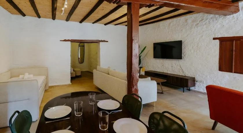 Rustic Elegance in Omodos - Image 1